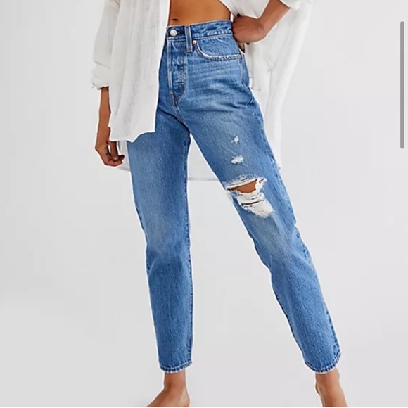 Levi’s Wedgie jeans from Free People size 27 reposh - Picture 4 of 4